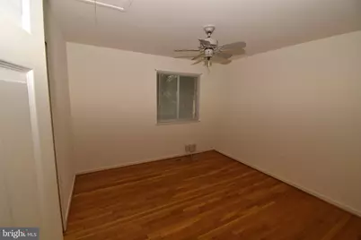 1436 Greenmont, Reston, VA 20190 - Photo 11