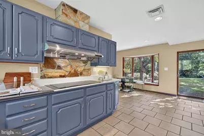 3439 Malbrook Drive, Falls Church, VA 22044 - Photo 27
