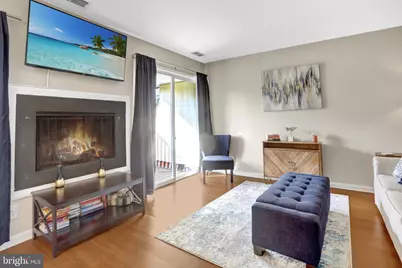 3940 Woodhue Place #18, Alexandria, VA 22309 - Photo 3