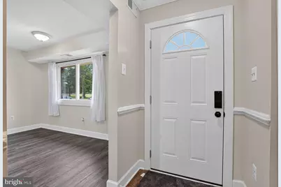 858 Dogwood Court, Herndon, VA 20170 - Photo 3