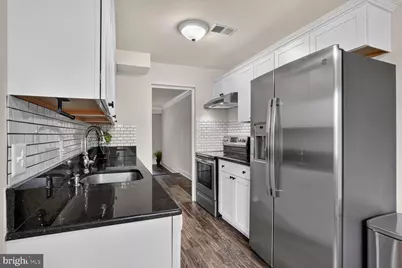 858 Dogwood Court, Herndon, VA 20170 - Photo 7