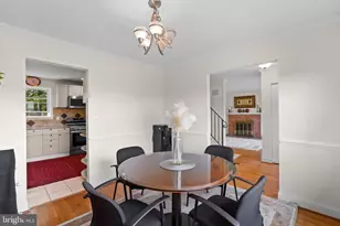 6213 Thomas Dr, Springfield, VA 22150 - Photo 7