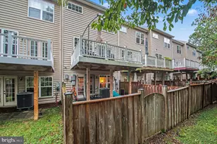 8139 Dove Cottage Ct, Lorton, VA 22079 - Photo 33