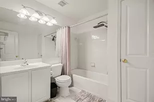 8139 Dove Cottage Ct, Lorton, VA 22079 - Photo 25