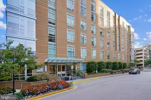 12025 New Dominion Pkwy, Reston, VA 20190 - Photo 1