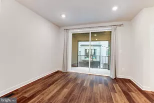 13036 Hattontown Square, Herndon, VA 20171 - Photo 13