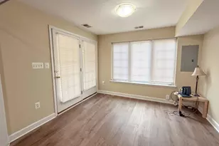 4228 Lower Park Dr, Fairfax, VA 22030 - Photo 9