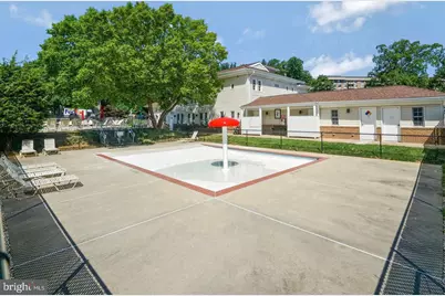 1935 Wilson Lane #301, McLean, VA 22102 - Photo 23