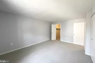 1935 Wilson Ln, McLean, VA 22102 - Photo 11