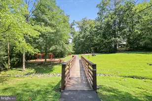 5834 Waterdale Ct, Centreville, VA 20121 - Photo 45