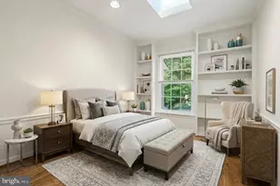 5834 Waterdale Ct, Centreville, VA 20121 - Photo 19