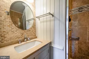 7804 Colonial Springs Blvd, Alexandria, VA 22306 - Photo 19