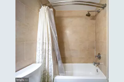 7804 Colonial Springs Boulevard, Alexandria, VA 22306 - Photo 25