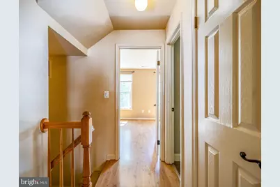 7804 Colonial Springs Boulevard, Alexandria, VA 22306 - Photo 21