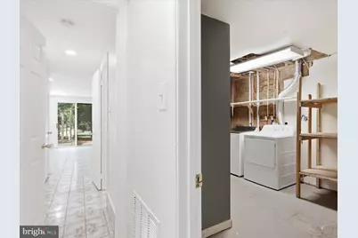 14314 Watery Mountain Court, Centreville, VA 20120 - Photo 37