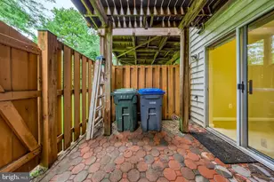 4624 Flatlick Branch Dr, Chantilly, VA 20151 - Photo 31