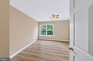 4624 Flatlick Branch Dr, Chantilly, VA 20151 - Photo 13