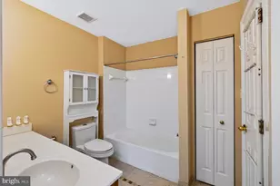 4624 Flatlick Branch Dr, Chantilly, VA 20151 - Photo 17