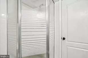 12029 Edgemere Cir, Reston, VA 20190 - Photo 27
