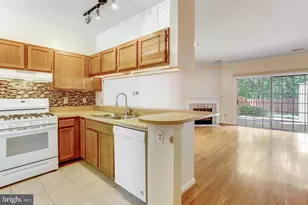 7170 Westfield Ct, Alexandria, VA 22306 - Photo 7