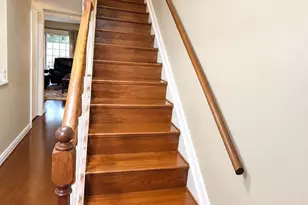 2190 Monaghan Dr, Herndon, VA 20170 - Photo 9