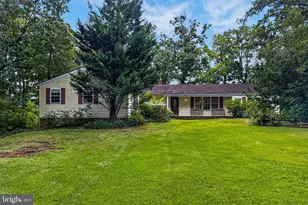 7408 Bull Run Dr, Centreville, VA 20121 - Photo 1