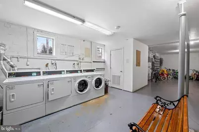 212 Locust Street SE #106, Vienna, VA 22180 - Photo 27