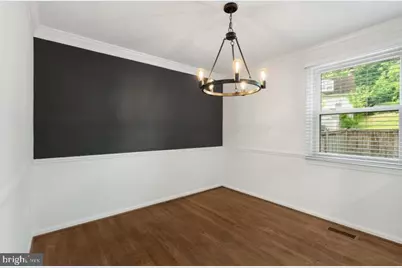 3050 Silent Valley Drive, Fairfax, VA 22031 - Photo 7