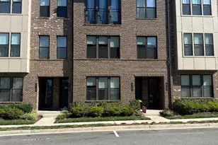4763 Tatum Ml Wy, Chantilly, VA 20151 - Photo 1
