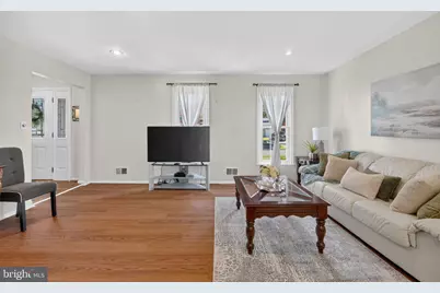 8114 Orville Street, Alexandria, VA 22309 - Photo 5