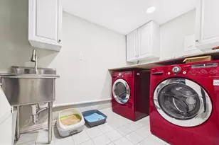 9201 Cherrytree Dr, Alexandria, VA 22309 - Photo 33