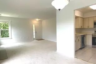 7594 Lakeside Village Dr, Falls Church, VA 22042 - Photo 9