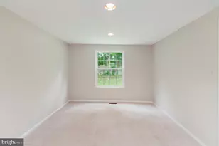 5713 Heming Ave, Springfield, VA 22151 - Photo 5