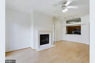 12957 Centre Park Circle #202, Herndon, VA 20171 - Photo 5