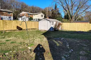 6312 Indian Run Pkwy, Alexandria, VA 22312 - Photo 41