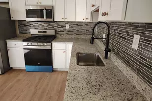 6312 Indian Run Pkwy, Alexandria, VA 22312 - Photo 9