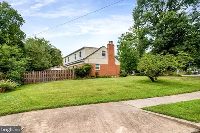 8718 Waterford Road, Alexandria, VA 22308 - Photo 3