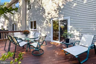 6727 Dorothy Giles Ct, Alexandria, VA 22315 - Photo 9