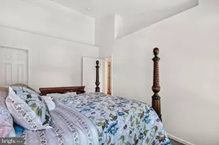 6727 Dorothy Giles Ct, Alexandria, VA 22315 - Photo 17