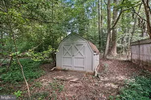 3403 Valewood Dr, Oakton, VA 22124 - Photo 51