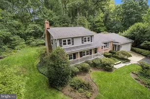 3403 Valewood Dr, Oakton, VA 22124 - Photo 1