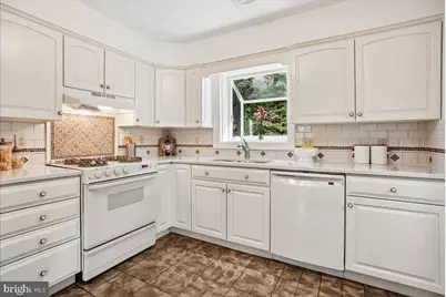 3403 Valewood Drive, Oakton, VA 22124 - Photo 23