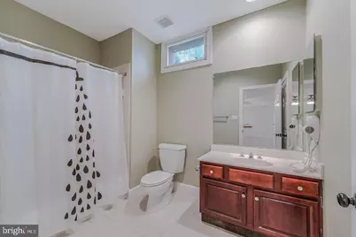 615 Nalls Farm Way, Great Falls, VA 22066 - Photo 57