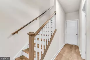 13937 Airfoil Rd, Herndon, VA 20171 - Photo 5