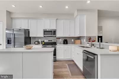 13937 Airfoil Road, Herndon, VA 20171 - Photo 17