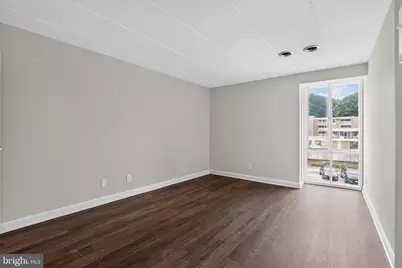[Address not provided], Alexandria, VA 22303 - Photo 13