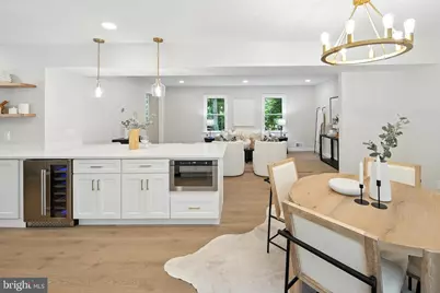 2402 Beekay Court, Vienna, VA 22181 - Photo 11