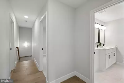 2402 Beekay Court, Vienna, VA 22181 - Photo 45