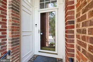 9205 Point Replete Dr, Fort Belvoir, VA 22060 - Photo 5