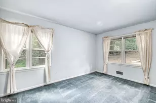 2530 Leeds Rd, Oakton, VA 22124 - Photo 23